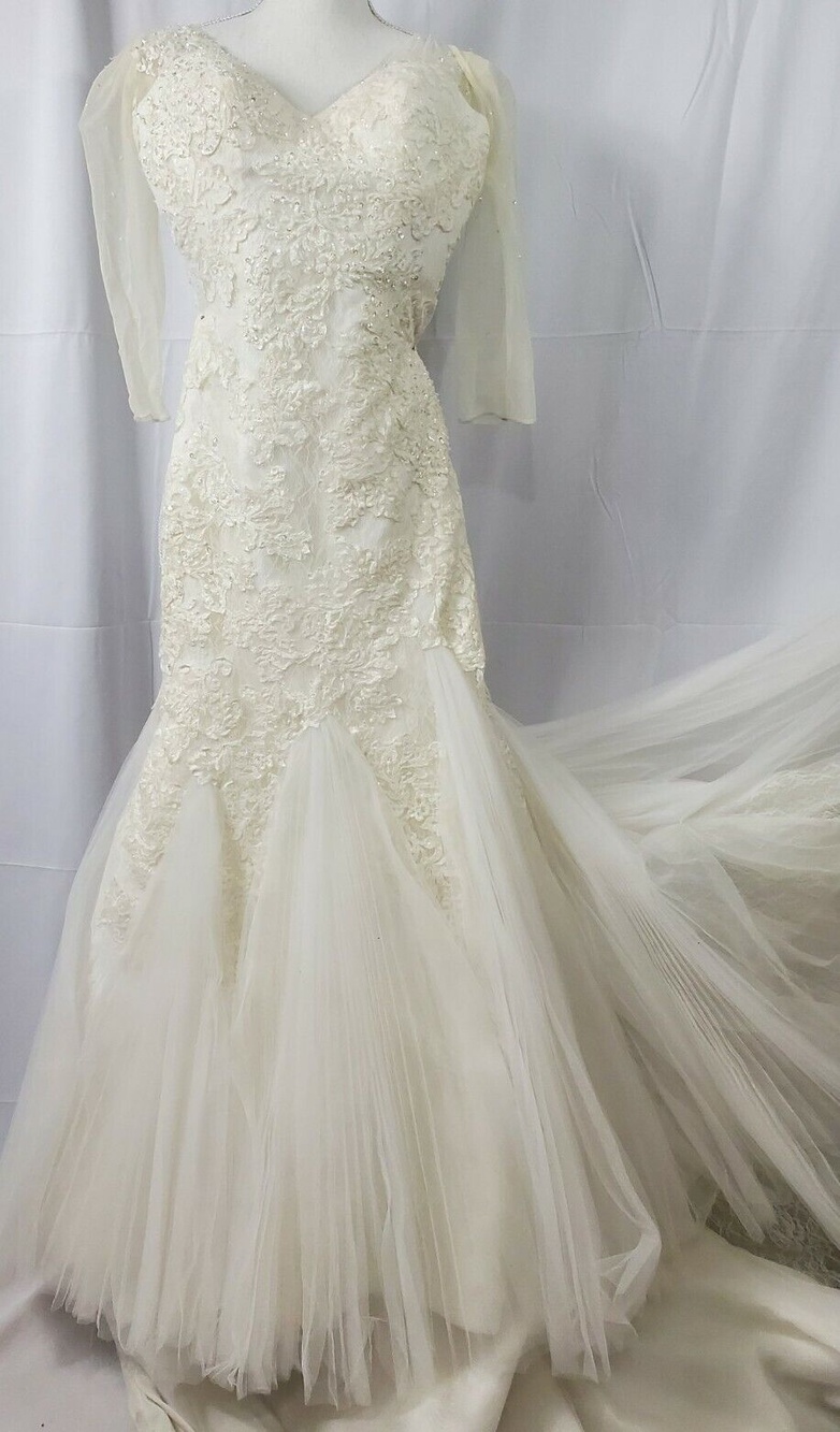 Galina Signature SWG624 wedding dress size 6